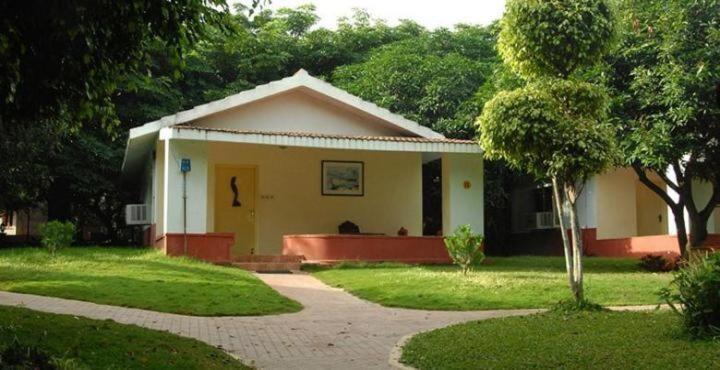 Pragati Resorts Kundakal 外观 照片