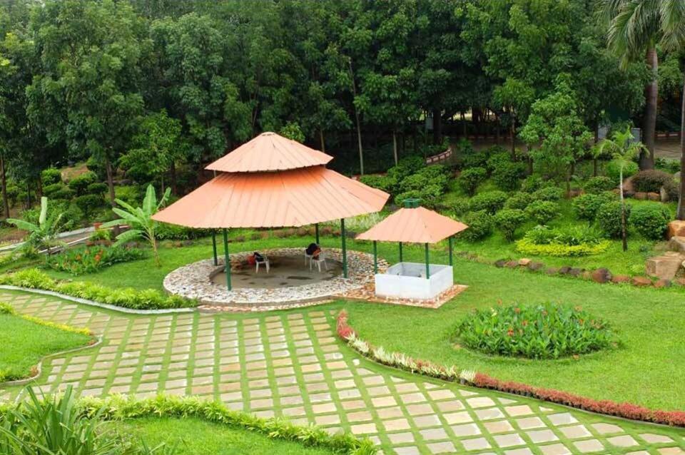 Pragati Resorts Kundakal 外观 照片